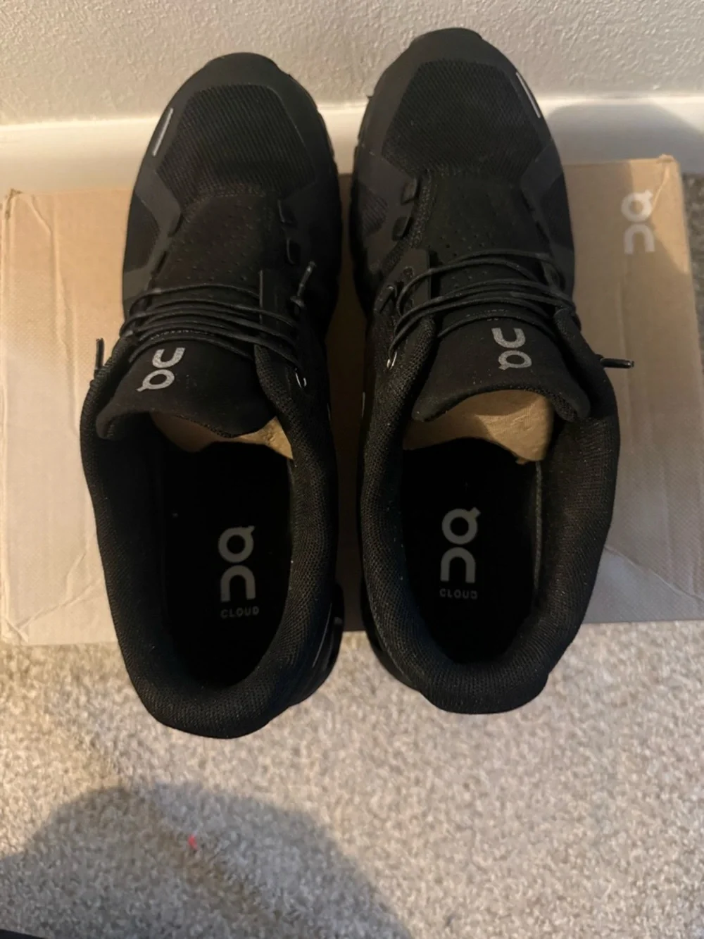 On Running Cloud Women’s Running Shoes - Black - Picture 7 of 10